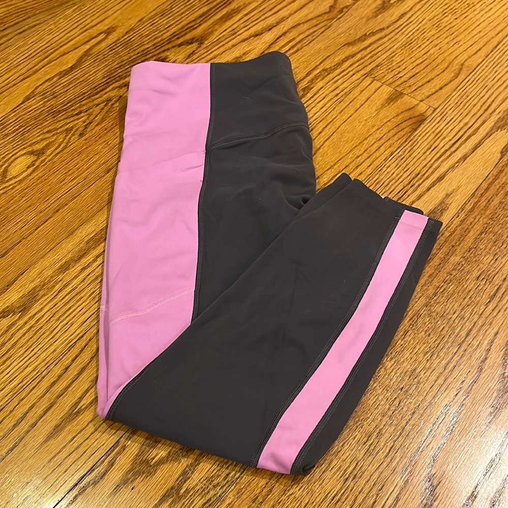 Athleta Woman’s Pink and Grey Leggings Size XL